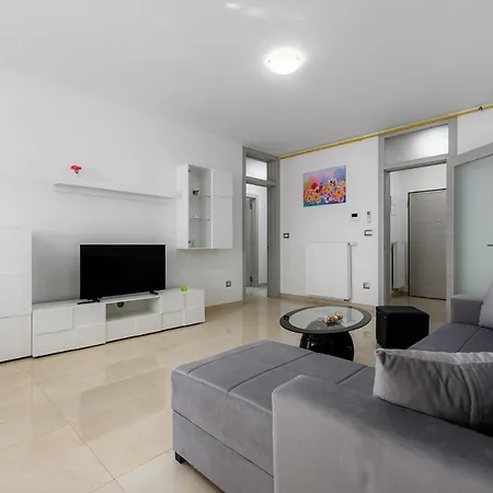 Stancija Amoroso Porec Apartments Exterior photo