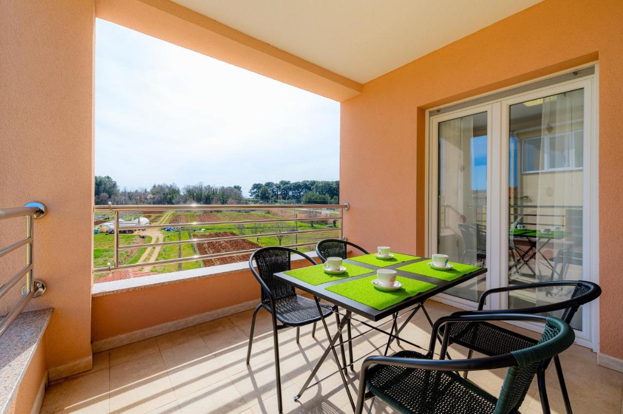Apartment Stancija Amoroso *