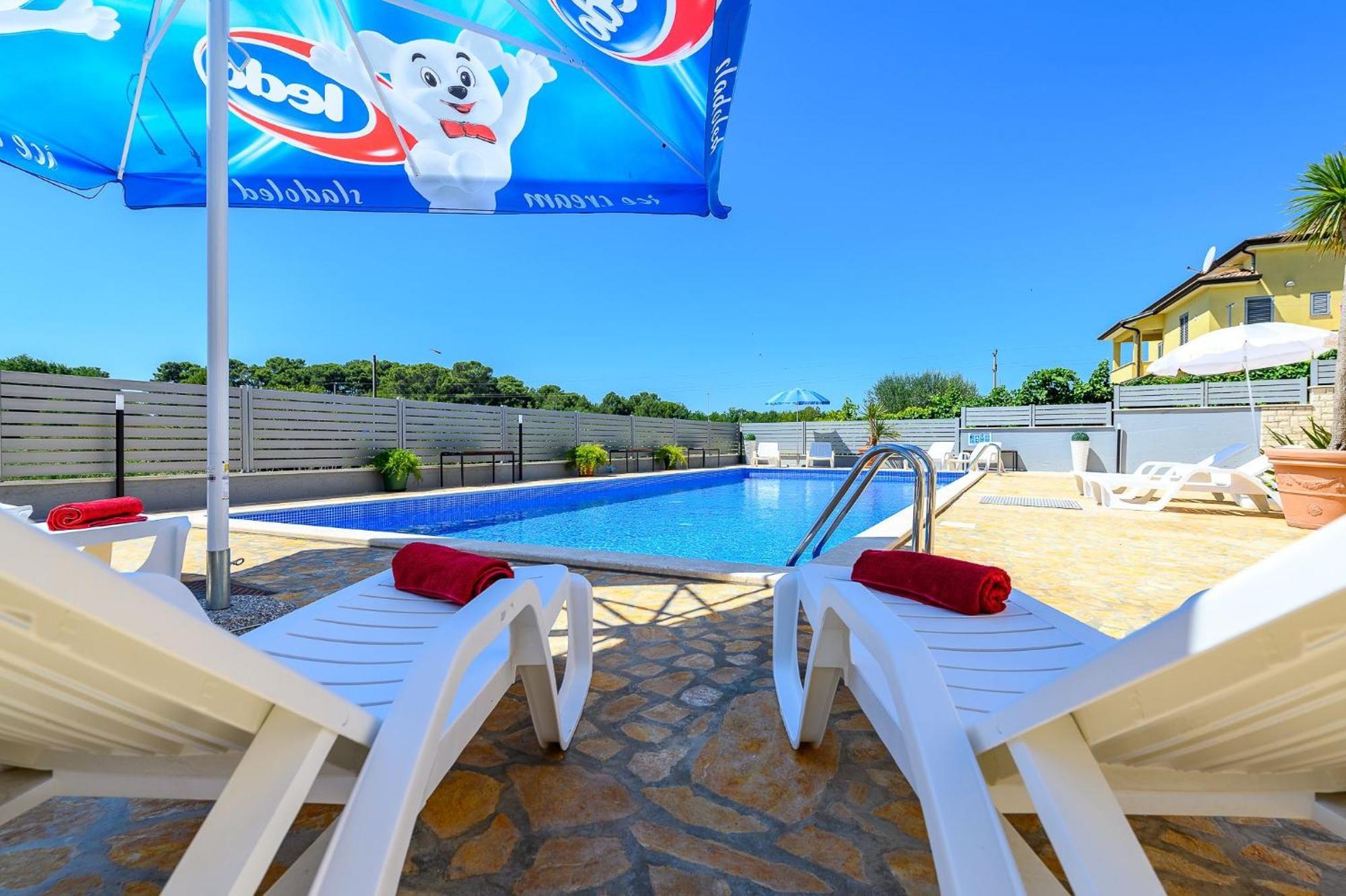 Apartment Stancija Amoroso
