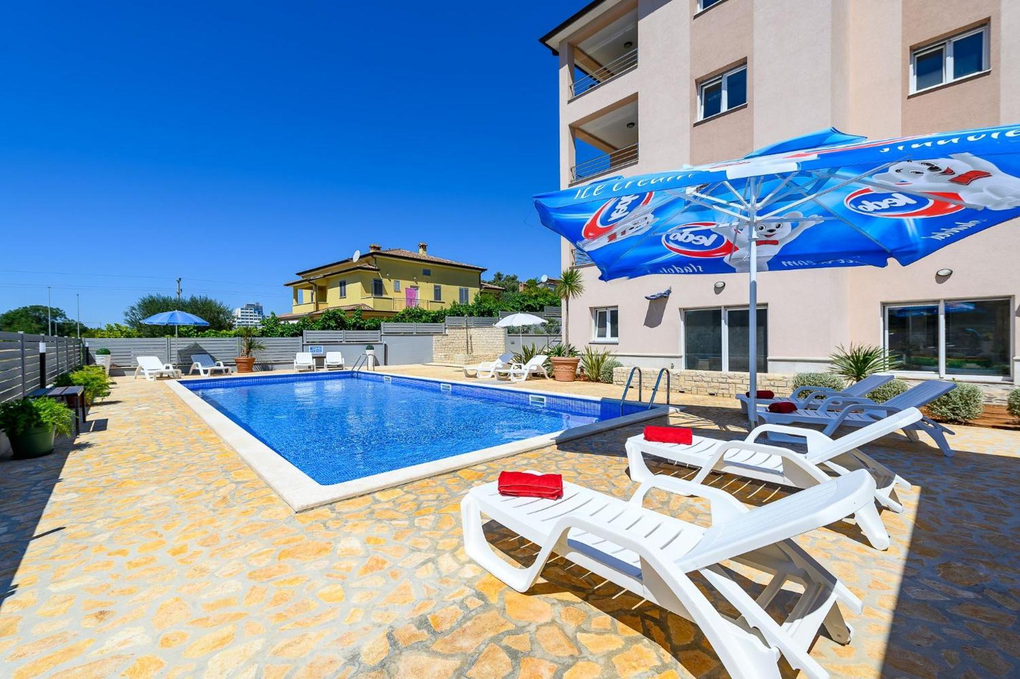 Apartment Stancija Amoroso *