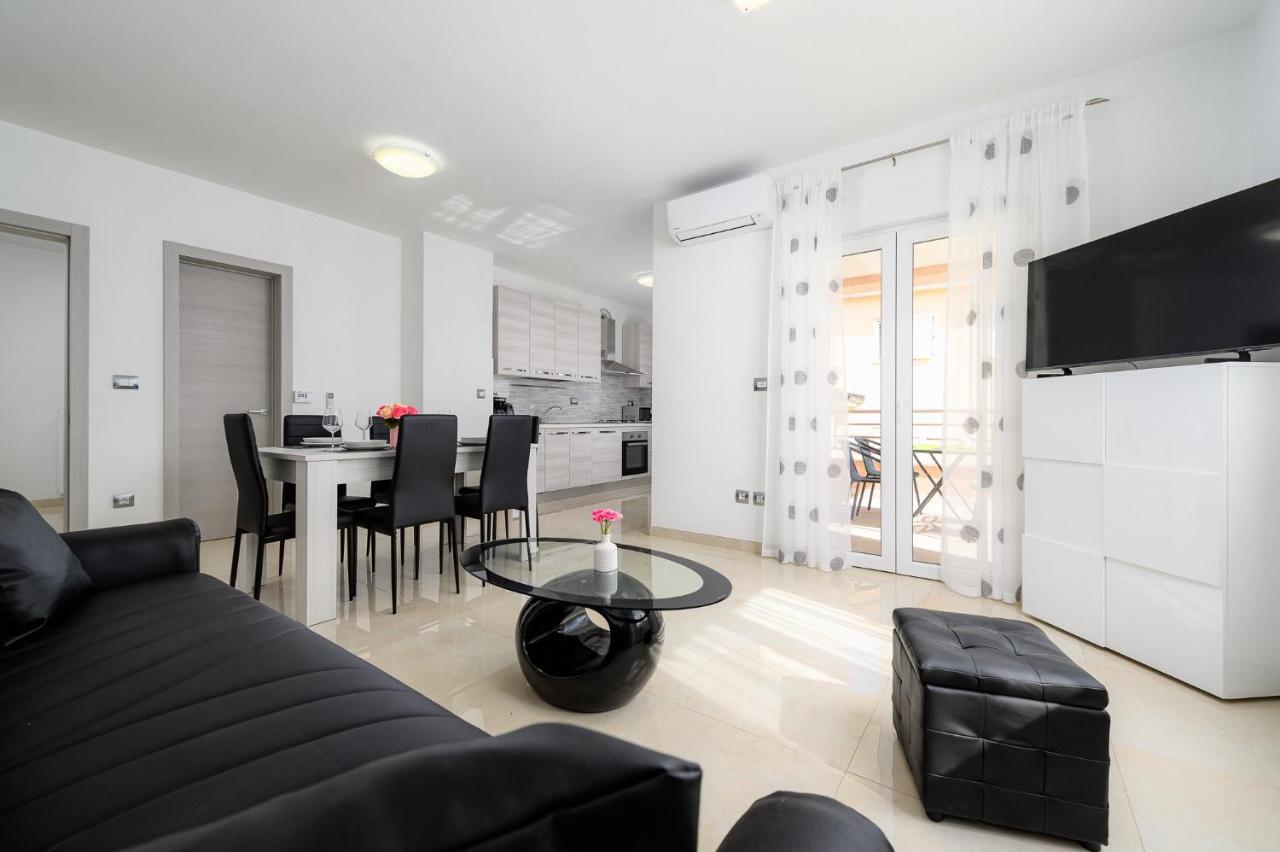 Stancija Amoroso Appartement *
